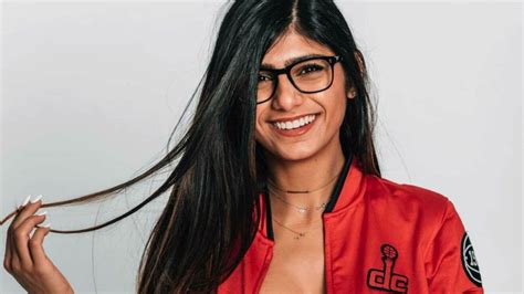 sextape mia khalifa|Mia Khalifa New Porn Videos